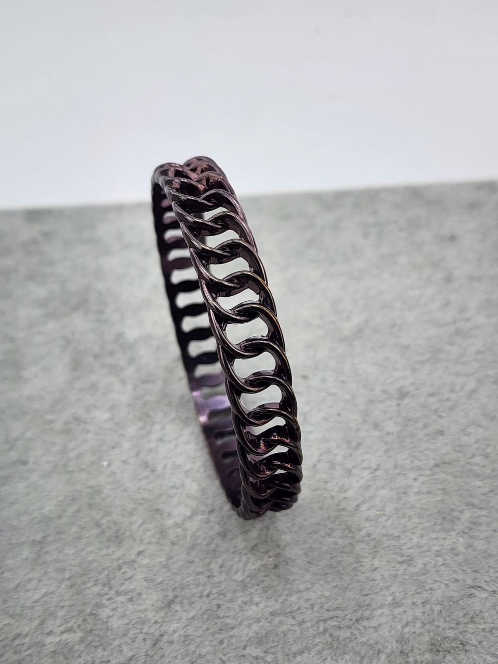 7.5in Glossy Dark Purple Chain-Link Bangle Bracelet